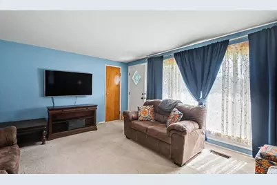 335 Preston Drive, South Bend, IN 46615 - Photo 5