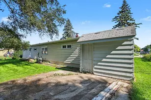 2005 Panama St, Mishawaka, IN 46544 - Photo 5