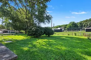 2005 Panama St, Mishawaka, IN 46544 - Photo 7