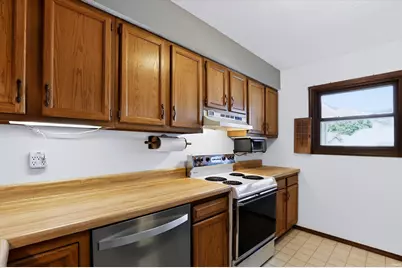 2028 Poppy Court, Mishawaka, IN 46544 - Photo 9