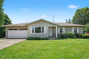 1728 Rye Ct, Goshen, IN 46526 - Photo 1