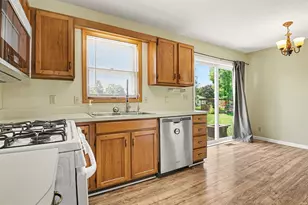1728 Rye Ct, Goshen, IN 46526 - Photo 9