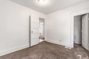 1722 10th St, Elkhart, IN 46516 - Photo 15