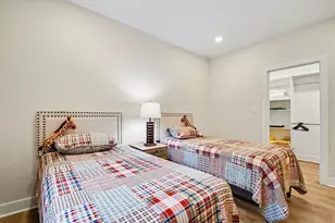 1253 Corby Blvd, South Bend, IN 46617 - Photo 33