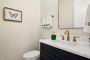 1253 Corby Blvd, South Bend, IN 46617 - Photo 13