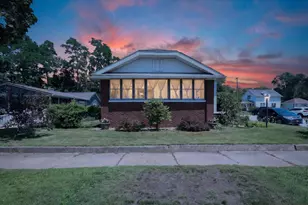 504 W Broadway St, Mishawaka, IN 46545 - Photo 1