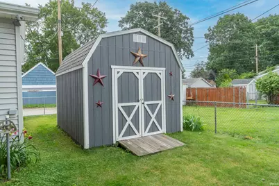 825 E Donmoyer Avenue, South Bend, IN 46614 - Photo 21