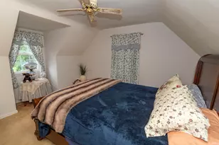 825 E Donmoyer Ave, South Bend, IN 46614 - Photo 17