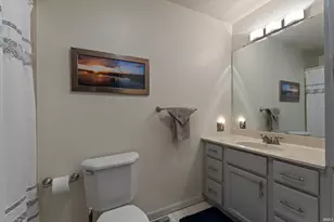 1227 E Colfax Ave, South Bend, IN 46617 - Photo 23