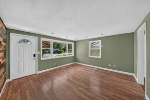 602 W Elm St, New Carlisle, IN 46552 - Photo 5