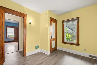 123 E Victoria Street, South Bend, IN 46614 - Photo 19