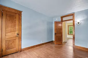 123 E Victoria St, South Bend, IN 46614 - Photo 17