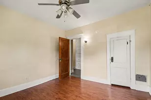 123 E Victoria St, South Bend, IN 46614 - Photo 13