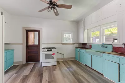 1022 E Colfax Avenue, South Bend, IN 46617 - Photo 17
