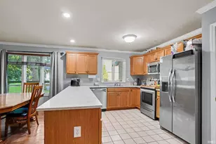 212 E Dunn Rd, New Carlisle, IN 46552 - Photo 5