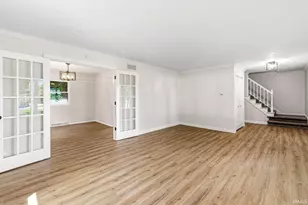 52823 W Cypress Cir, South Bend, IN 46637 - Photo 5