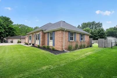 1705 Brookwood Drive, Elkhart, IN 46514 - Photo 3