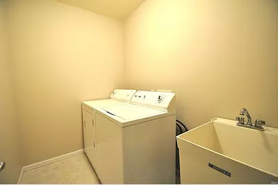 5014 Stern Line Court, South Bend, IN 46628 - Photo 17