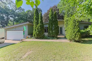 17305 Fergus Dr, South Bend, IN 46635 - Photo 1