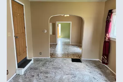 214 E Broadway Street, South Bend, IN 46601 - Photo 5