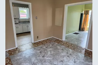 214 E Broadway Street, South Bend, IN 46601 - Photo 7