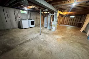 2219 W Bulla St, South Bend, IN 46628 - Photo 17