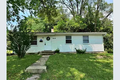 2219 W Bulla Street, South Bend, IN 46628 - Photo 1