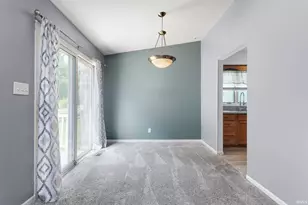 26388 Quail Ridge Dr, Elkhart, IN 46514 - Photo 7