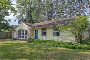 1734 Campeau St, South Bend, IN 46617 - Photo 27