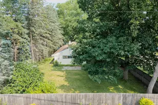 1734 Campeau St, South Bend, IN 46617 - Photo 25