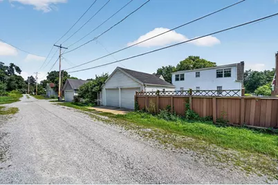 723 W Angela Boulevard, South Bend, IN 46617 - Photo 43