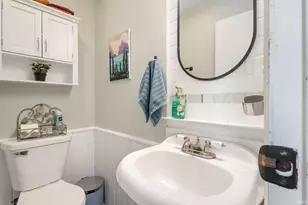 814 W Lawrence St, Mishawaka, IN 46545 - Photo 23