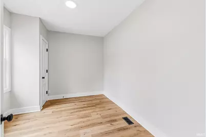 120 N Frances Street, South Bend, IN 46617 - Photo 19