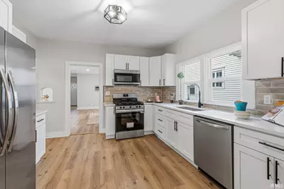 120 N Frances Street, South Bend, IN 46617 - Photo 9