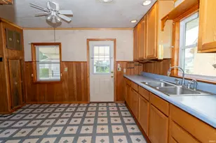 1514 Maplehurst Ave, Mishawaka, IN 46545 - Photo 7