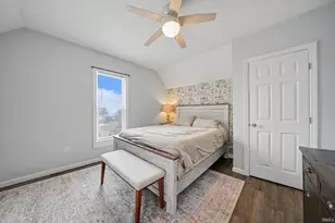 214 E Battell St, Mishawaka, IN 46545 - Photo 11