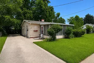 315 S 35th Street St, South Bend, IN 46615 - Photo 1