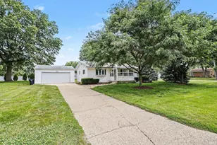 15525 Darden Rd, Granger, IN 46530 - Photo 3