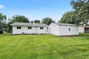 15525 Darden Rd, Granger, IN 46530 - Photo 3