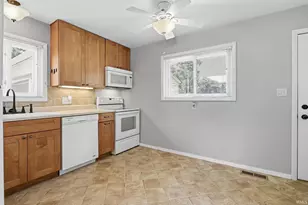 15525 Darden Rd, Granger, IN 46530 - Photo 13