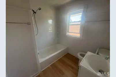 810 Huey Street, South Bend, IN 46628 - Photo 13