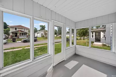 1335 E Dayton Street, South Bend, IN 46613 - Photo 15