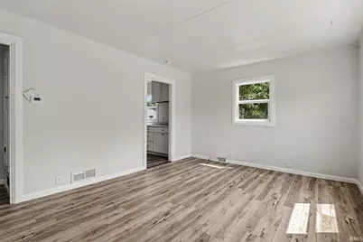 506 S Chicago Street, South Bend, IN 46619 - Photo 3