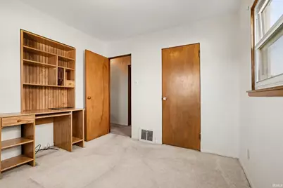 132 E 16th Street, Mishawaka, IN 46544 - Photo 13