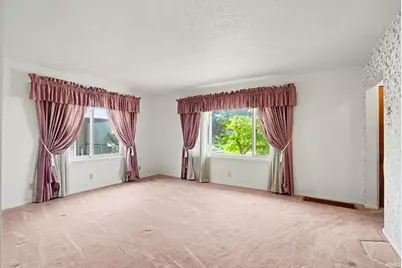 132 E 16th Street, Mishawaka, IN 46544 - Photo 5