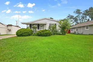 412 E Edgar Ave, Mishawaka, IN 46545 - Photo 1