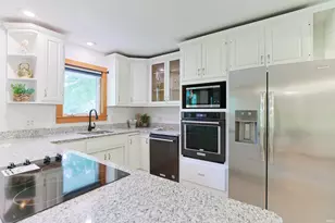10272 Douglas Rd, Osceola, IN 46561 - Photo 13