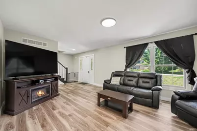 23302 Spring Creek Trail, Elkhart, IN 46516 - Photo 5