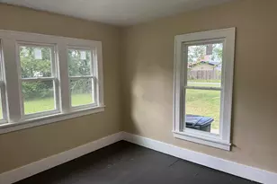 1134 N Johnson St, South Bend, IN 46628 - Photo 9