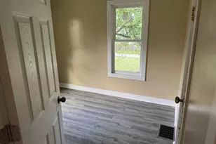 1134 N Johnson St, South Bend, IN 46628 - Photo 19